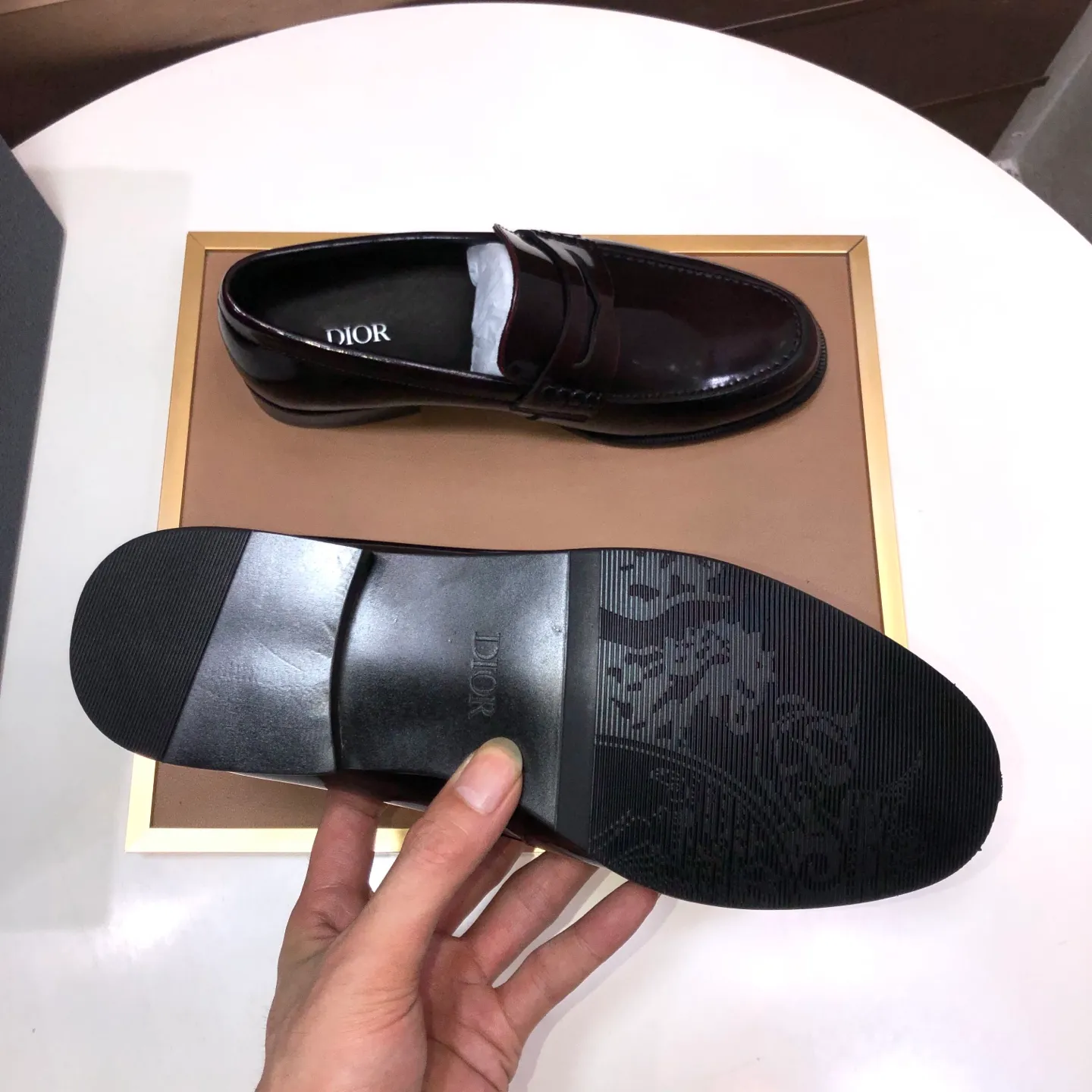 Men's shoes 💰580💰[Dior] (water-dyed cowhide lining) Dior original 1:1 high-quality factory, imported original materials, imported raw cowhide, water-dyed cowhide lining, original TPU outsole, code number: 39-44 (45 customized)